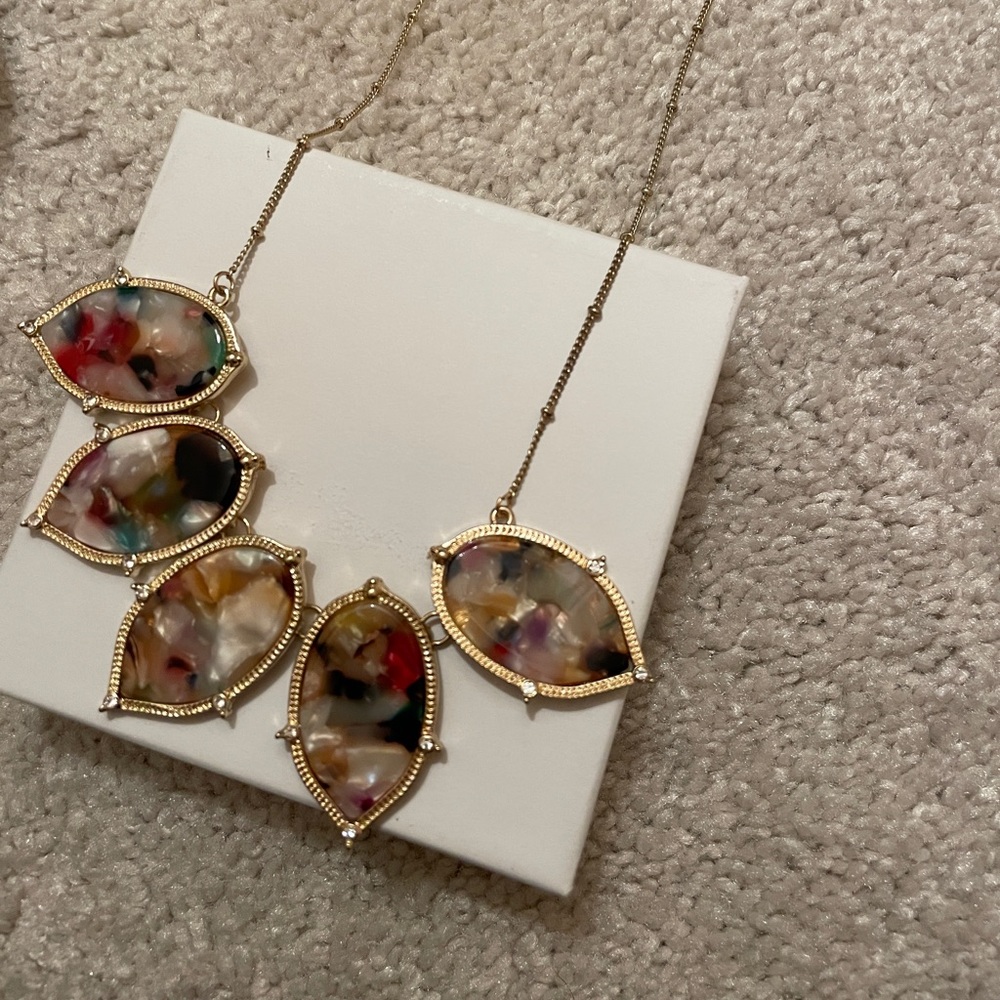 Necklace - Picture 3 of 3